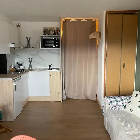Le Balcon Des Montagnes Διαμέρισμα Font-Romeu-Odeillo-Via